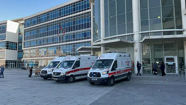 Adliyede dava sonrası kavga! 5 kişi yaralandı