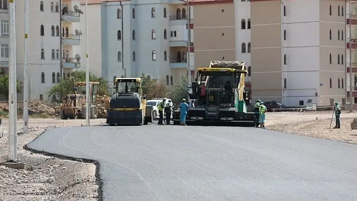 Ahievran ve Yavuzselim'de yol çalışması