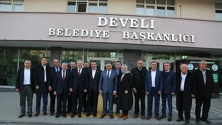 AK Parti Başkan Yardımcısı İlyas Şeker Develi'yi ziyaret etti