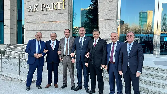 Kayseri bunu konuşuyor: AK Parti'de 3 ya da 4 belediye başkanı değişiyor!