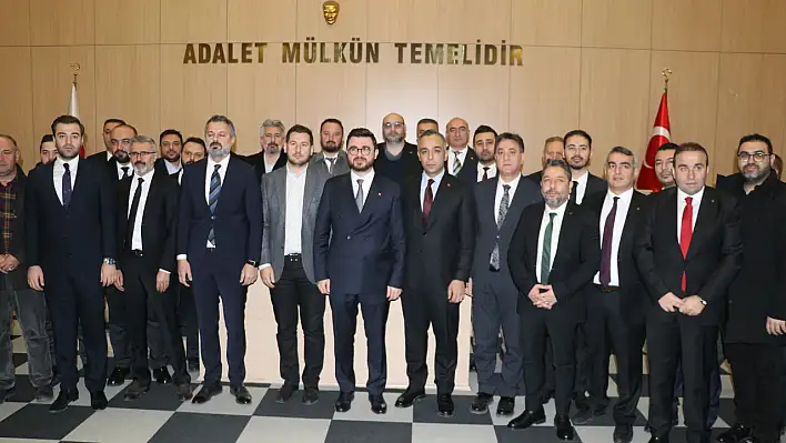 AK Parti'de yeni Başkan mazbatasını aldı