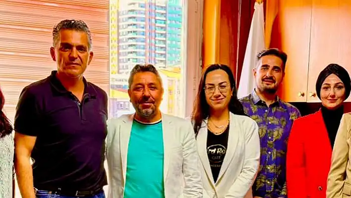 AK Parti'den Atatürkçü Düşünce Derneği'ne ziyaret