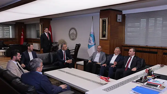 AK Parti'den Büyükşehir'e ziyaret