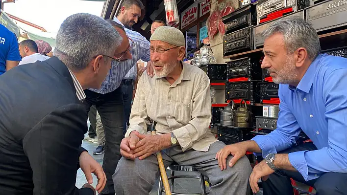 AK Parti Milletvekili Çopuroğlu 'Meram'ı dinledi