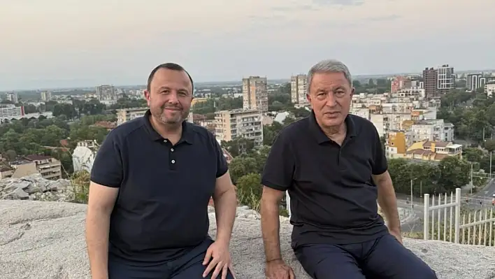 Akar da artık o adreste!