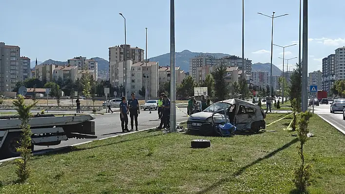 Anne ve oğlu kazada hayatını kaybetti!