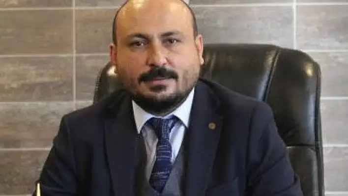 Anneler, karşılıksız sevginin ve özverinin simgesidir
