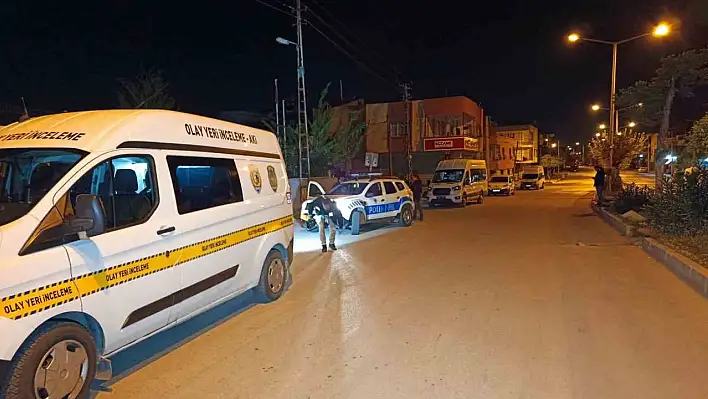Annesi kayıp diye ağladı, firari çıktı