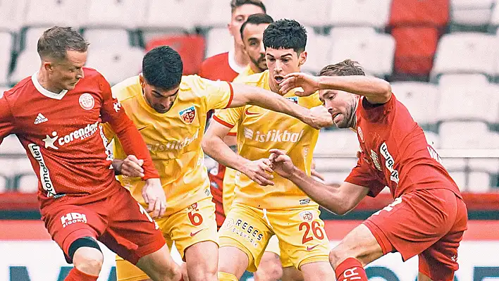 Antalyaspor: 1 - Kayserispor: 0 (İlk yarı)