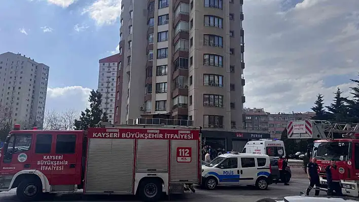 Kayseri'de apartman görevlisi ile kiracı arasındaki kavga! 2 kişi...