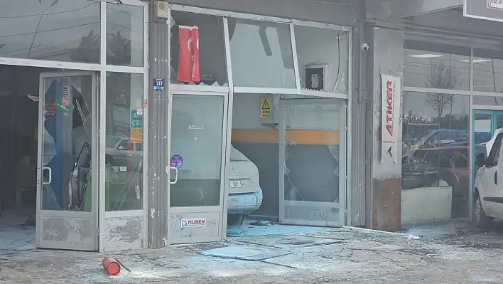 Flaş! Sanayi'de patlama: Yaralılar var