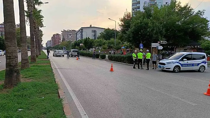 Uyuşturucu taciri kıskıvrak yakalandı