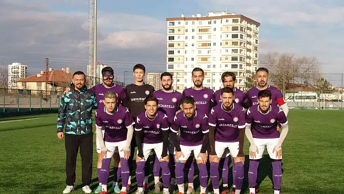 Argıncıkspor Döğerspor'u 4-0 mağlup etti!