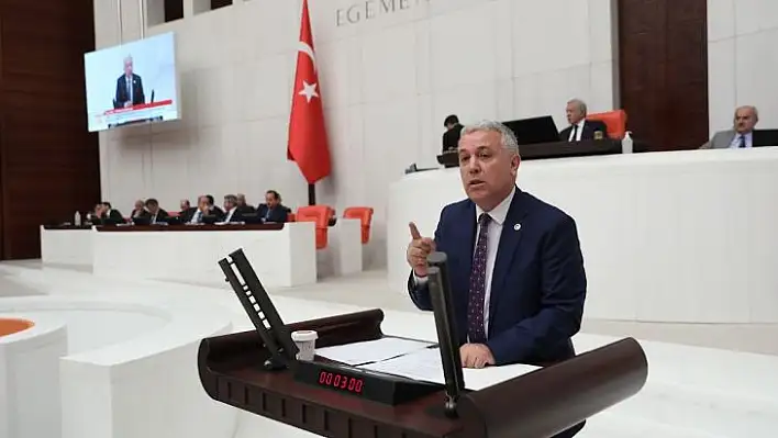 Arık: Hayali Türkiye Cumhuriyeti'ni yıkmak olan yapının başı ile hangi milli güvenlik konusunu ele aldınız?