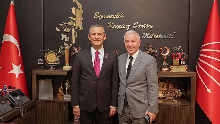 Arık'tan dikkat çeken çıkış: Özgür Özel'nin yanında durmak vatan borcudur!