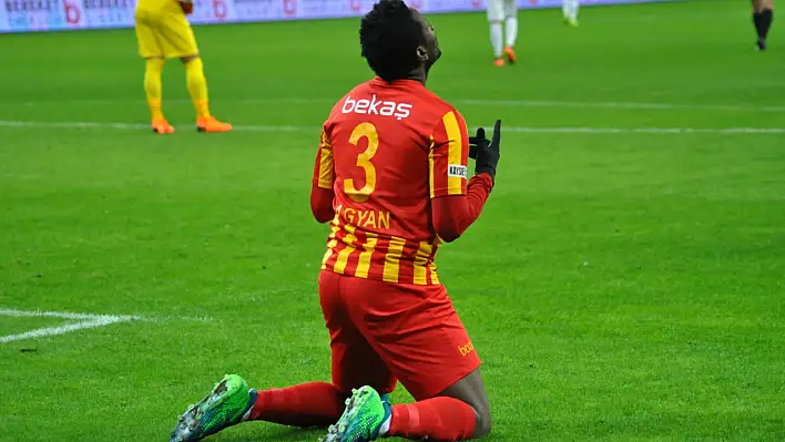 Asamoah Gyan, Futbol Kariyerini Sonlandırdı - Kayserispor Haberleri