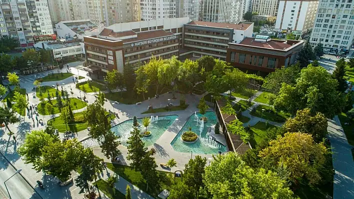 Atatürk'e yönelik paylaşımı ile tepki toplayan Fevzi Konaç ile ilgili Kayseri Büyükşehir Belediyesi'nden açıklama geldi!