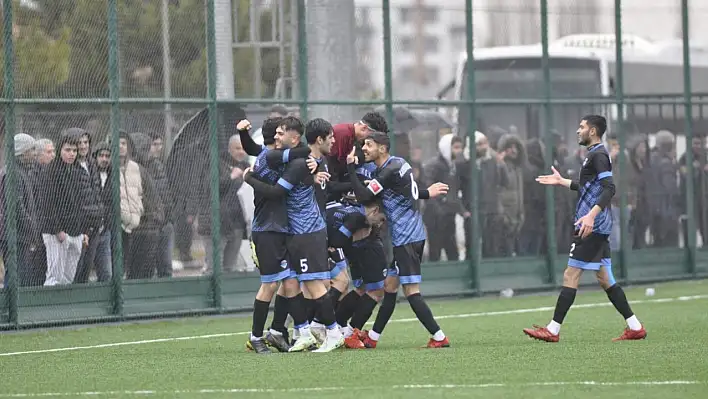 Atletikspor Play-Off vizesi aldı