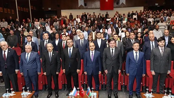 Azerbaycan Cumhuriyeti Cumhurbaşkanı Yardımcısı Ali Hasanov: 'Azerbaycan barış siyaseti izlemektedir'
