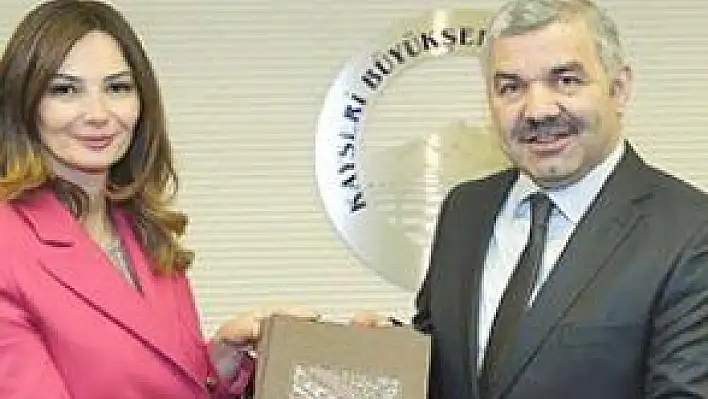 AZERİ VEKİLİN ZİYARETLERİ