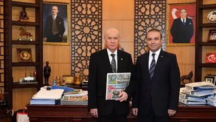 Bahçeli'nin Kayseril Başdanışmanında dikkat çeken yazı: MHP papatya falı sevmez