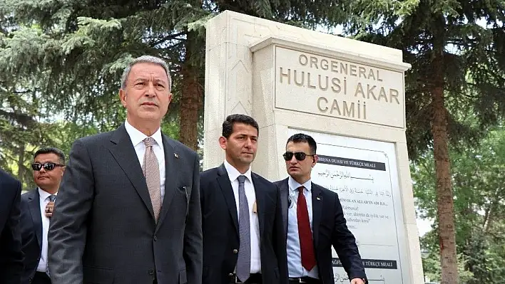 Bakan Akar Kayseri'de
