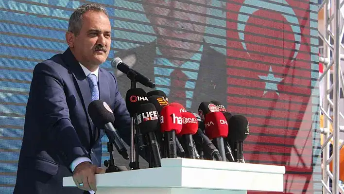 Bakan Özer: Eğitim sistemimiz 150'ye yakın ülkenin nüfusundan çok daha büyük!