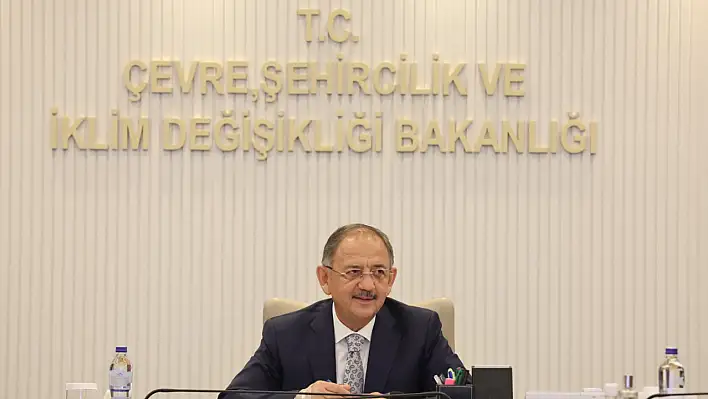 Bakan Özhaseki: 3 milyon 500 bin m³ dip çamuru çıkardık!