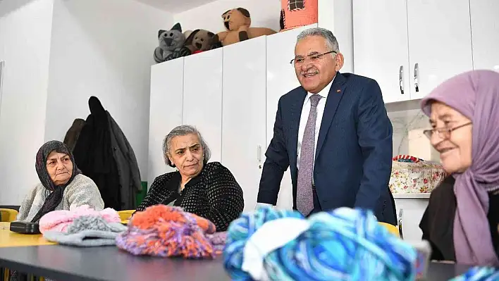 Büyükkılıç 'Ulu Çınarları' Ziyaret etti