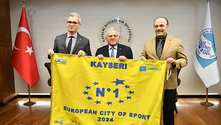 Başkan Büyükkılıç altın bayraklı Kayseri'nin yeni hedefini açıkladı