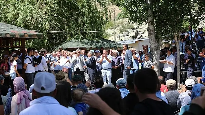 Başkan Büyükkılıç Pilav Şenliği'nde müjdeyi verdi!