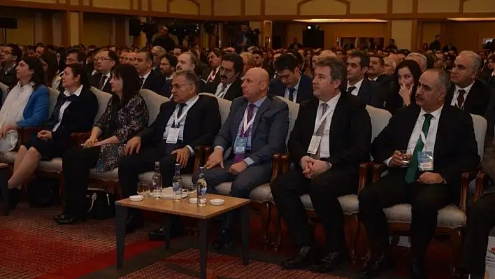 Başkan Büyükkılıç, 'Kentsel Tasarım Seminerine' katıldı