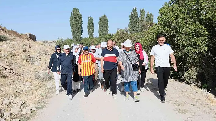 Büyükkılıç, muhtarlarla bu kez de Vadi'de buluştu!