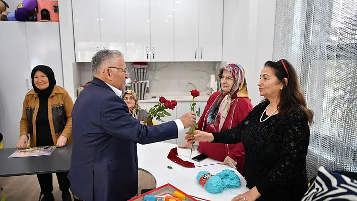 Başkan Büyükkılıç'tan Ulu Çınarlara alkışlanacak hizmet