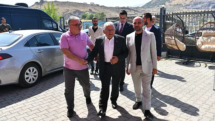 Başkan Büyükkılıç: Üreten baş tacımız