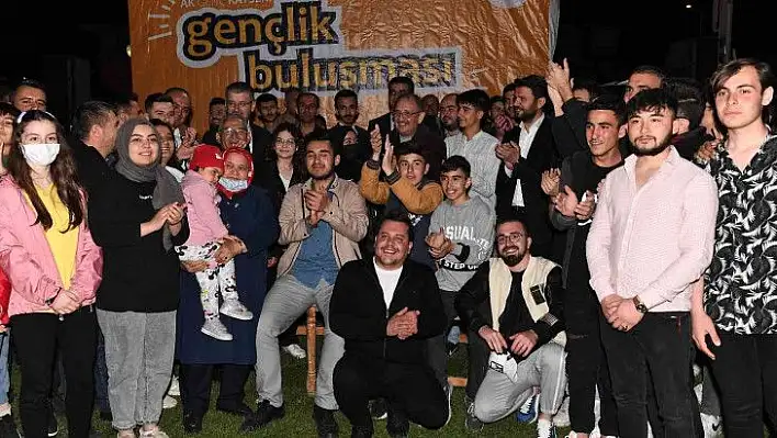 Büyükkılıç ve Özhaseki gençlerle buluştu