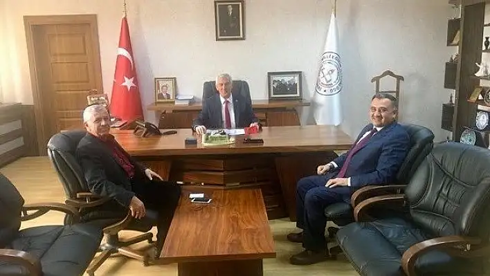 Başkan Cabbar'dan İl Milli Eğitim Müdürü Elmalı'ya ziyaret