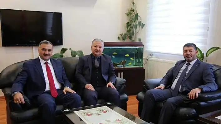 Başkan Cabbar, Kaymakam Duru'yu ziyaret etti