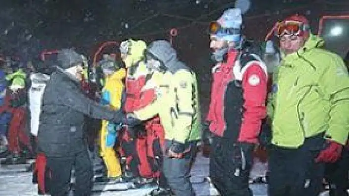 BAŞKAN ÇELİK ERCİYES'İN SEZON AÇILIŞ PROGRAMINA KATILDI