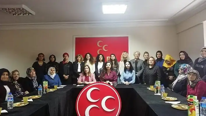 Başkan Çimen: 'Cisimlerimizin değil fikirlerimizin önemsenmesini istiyoruz'
