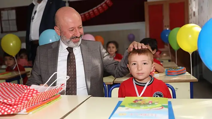 'Eğitim için tüm imkanlarımızı seferber ediyoruz'