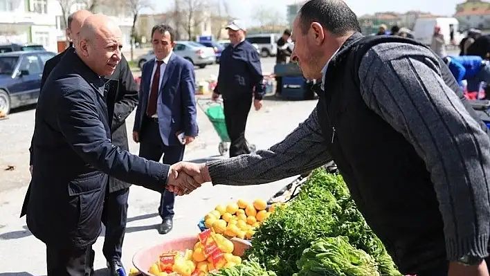 BAŞKAN ÇOLAKBAYRAKDAR, KAYABAŞI Mahallesi esnaflarını ziyaret etti