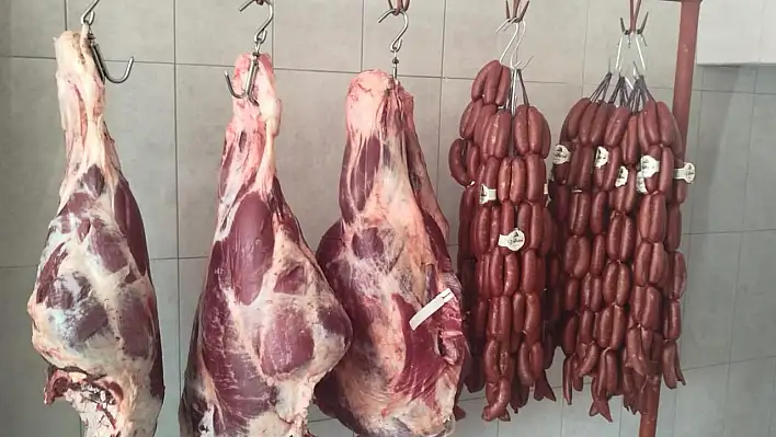 Başkan'dan vatandaşa et ve sucuk çağrısı