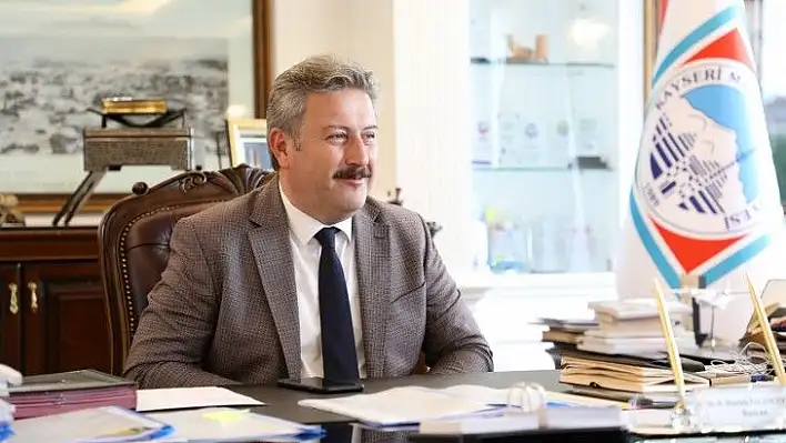 Palancıoğlu, haltercileri kutladı