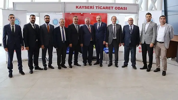 Başkan Gülsoy ve Büyüksimitçi'den Mobilya Fuarı'na ziyaret