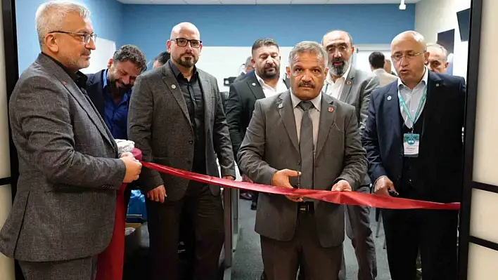 400 bin Kayserilinin temsilcisi AKİB, Hollanda'da kritik buluşmaya hazırlanıyor