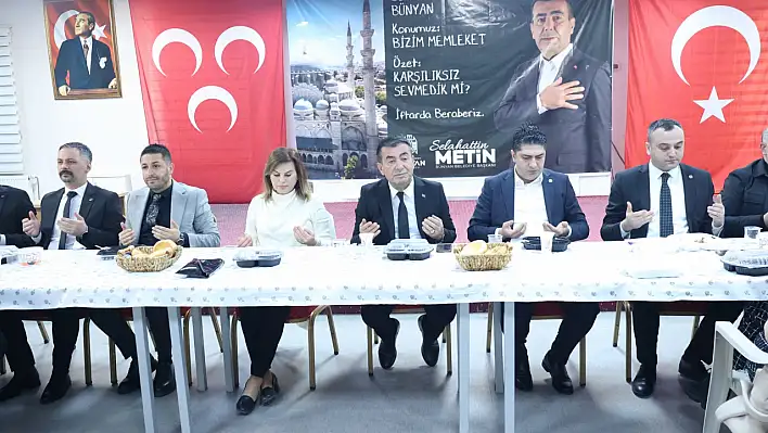 Başkan Metin'den geniş katılımlı iftar: İlçenin geleceği konuşuldu