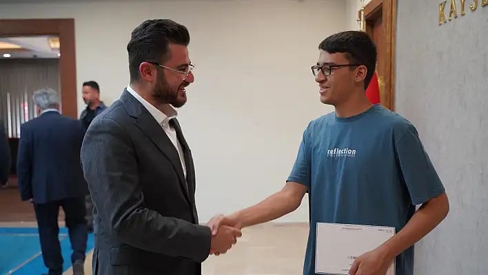 Başkan Okandan, Türkiye 3.'sü ile buluştu