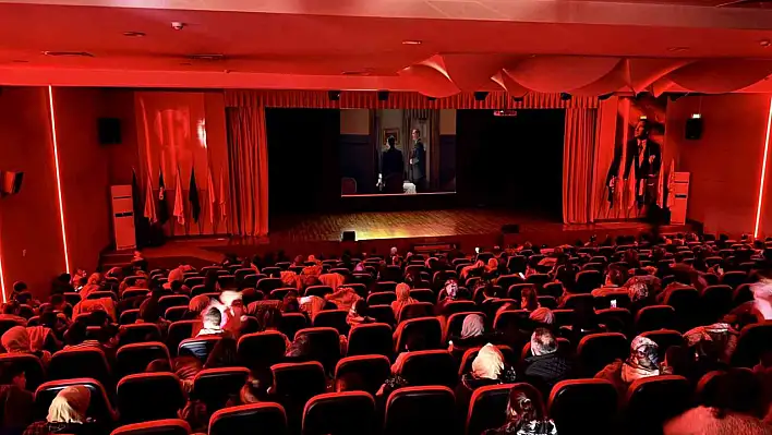 Kayseri'de Cumhuriyet coşkusu beyazperdede