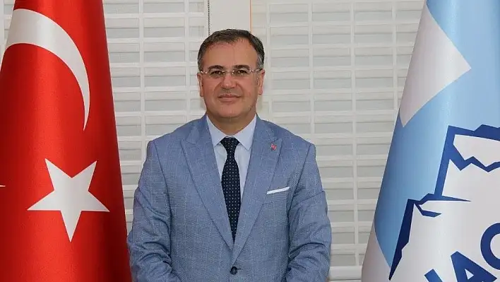 Başkan Özdoğan: '19 Mayıs, mücadeleyi bırakmamak gerektiğini hatırlatan gündür'